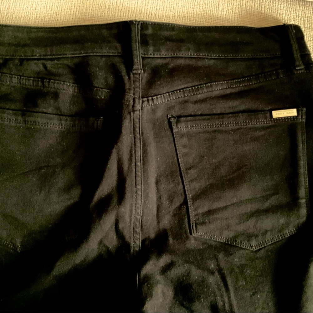 White House Black Market Sculpted Skinny Ankle Jeans - Picture 6 of 7